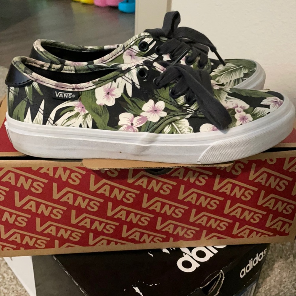 Hawaiian Vans
